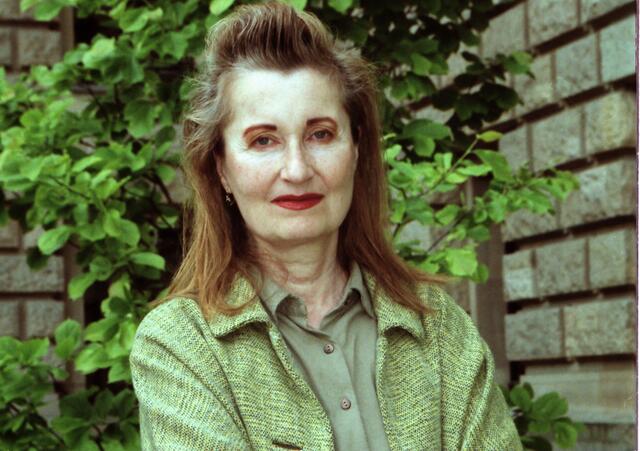 Jelinek begann schon im Kindesalter mit dem Schreiben. | Foto: SCHROEWIG/dpa/picturedesk.com