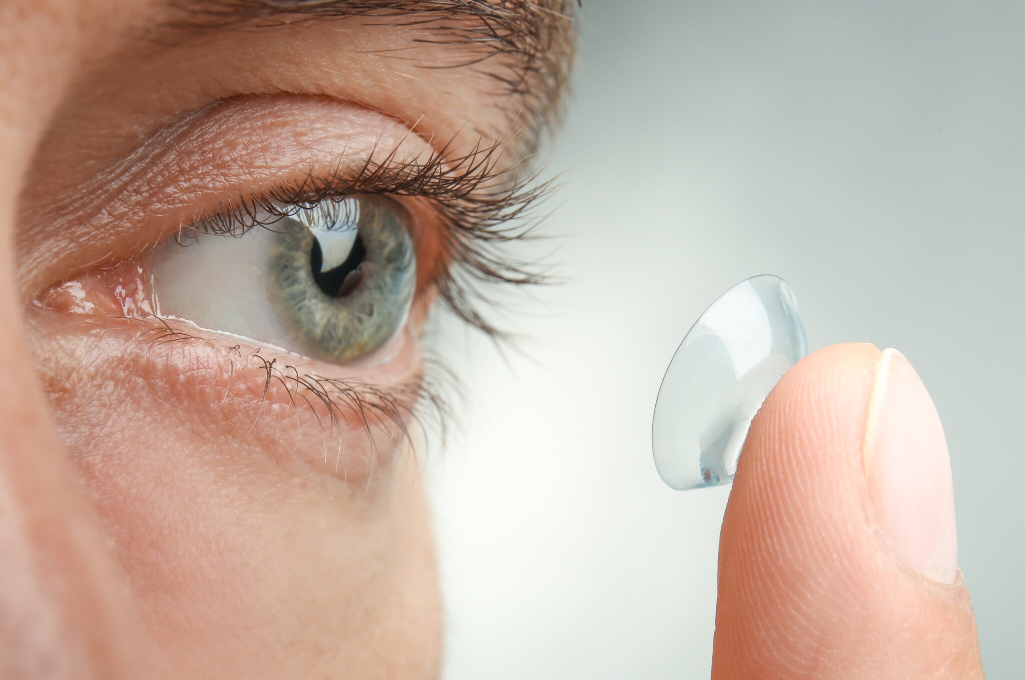 Kontaktlinsen Entfernen Ohne Ins Auge Zu Fassen Mikroplastik-Problem: Kontaktlinsen: Gerät Mikroplastik ins Auge