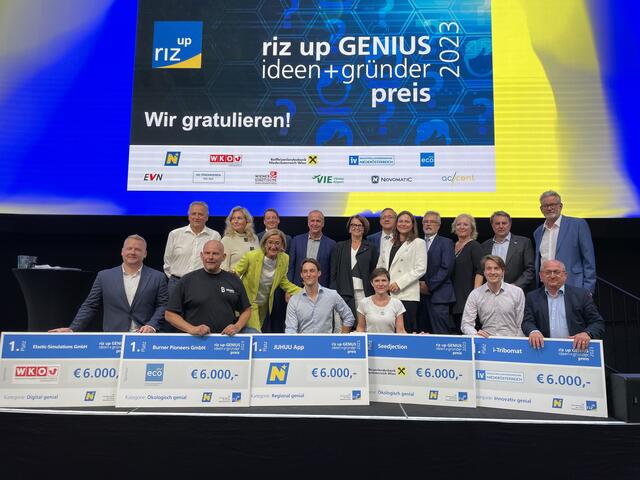 Die Sieger des Riz up Genius Awards wurde im Haus der Digitalisierung gekührt. | Foto: Victoria Edlinger