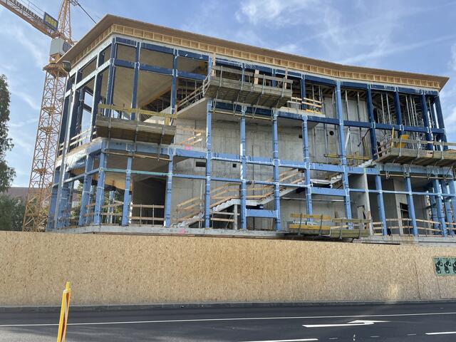 Die Bauarbeiten des KinderKunstLabor im Altoonapark schreiten zügig voran | Foto: Franziska Stritzl