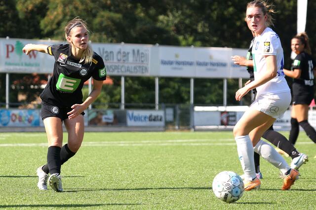In der Champions League (hier im Spiel gegen UMF Stjarnan aus Island) feierte Elena Kössler ihre Premiere im Dress von Sturm Graz. | Foto: SturmTifo.com