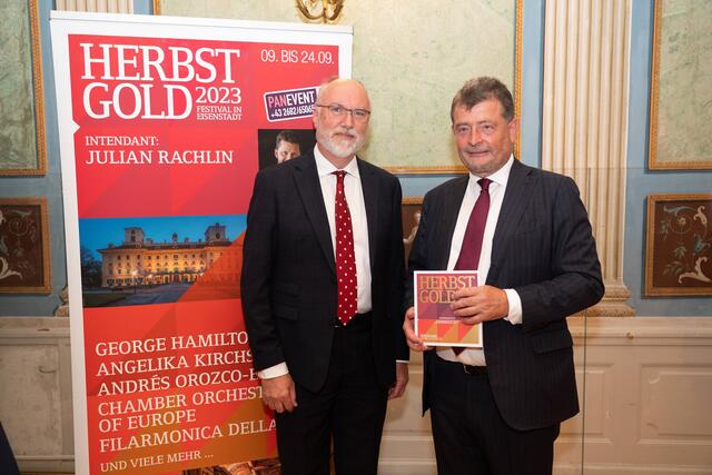 Simon Flechter und Stefan Ottrubay (v.l.). | Foto: Andreas Tischler / Esterhazy