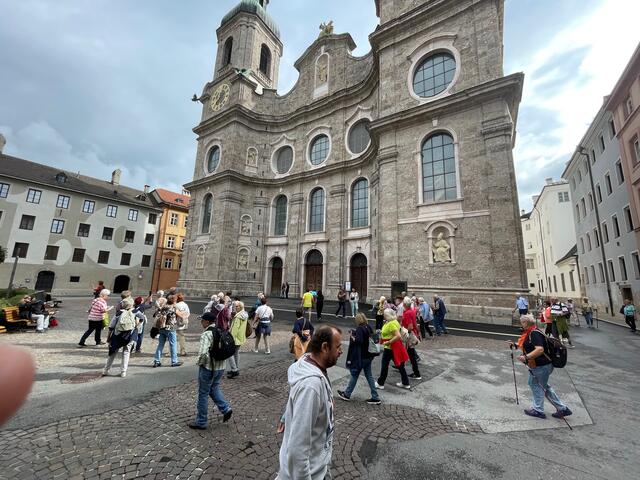 Der Sieger des Realisierungswettbewerbs zur Platzgestaltung wurde im Dom präsentiert. | Foto: BezirksBlätter