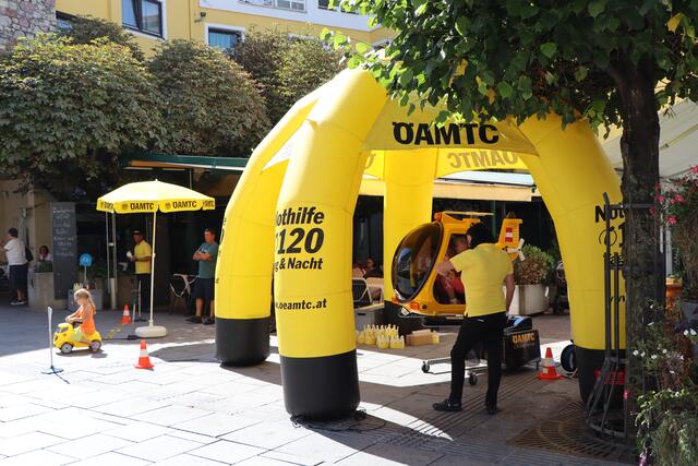 Beim Helikopterfliegen wurden kleine Piloten, ganz groß. | Foto: Celina Leitner