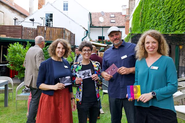 Das JUBS-Team mit Kathrin Weninger, Sabine May, Mike Bischof-Horak und Ines Zsutty.
 | Foto: Santrucek