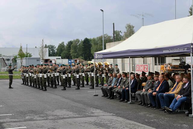 Die Militärmusik spielte bei der Eröffnung der neuen Regionalküche. | Foto: Bundesheer/Wolfgang Riedlsperger