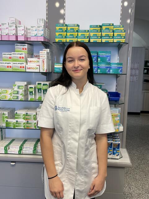 Laura-Sophie Ebner gefällt die Ausbildung bisher sehr gut.  | Foto: Michaela Müller