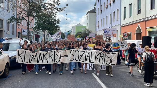 Fridays for Future Graz: "Klimakrise = Sozialkrise" | Foto: RegionalMedienSteiermark