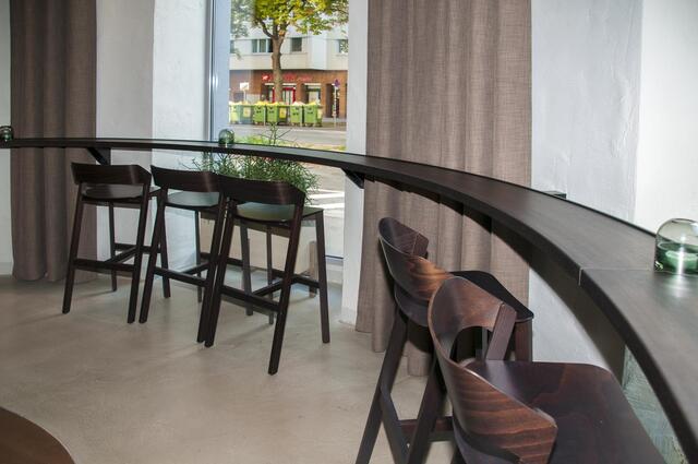 Bio, regional und nachhaltig: In der Heinestraße bietet "Die Sattlerei" einen Mix aus Restaurant und Greisslerei. | Foto: Wolfgang Unger