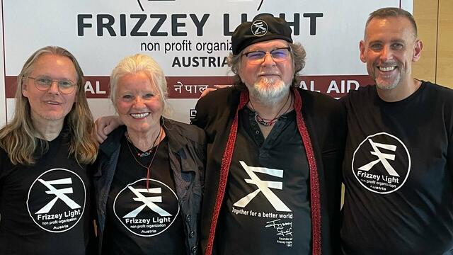 Harry Triendl (Kameramann), Christine Jarosch, Frizzey Greif, Arnold Weissenbach (Fotograf).