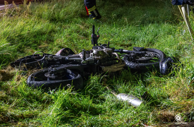 Trotz sofortiger Wiederbelebungsmaßnahmen  verstarb der 30-Jährige an den Folgen der schweren Verletzungen noch an der Unfallstelle. | Foto: TEAM FOTOKERSCHI.AT / RAUSCHER