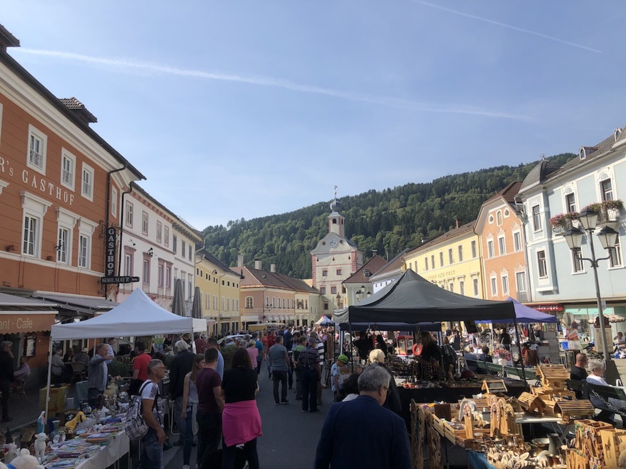  Veranstaltungstipp: Kunst und Krimskrams: Großer Flohmarkt in Gmünd 