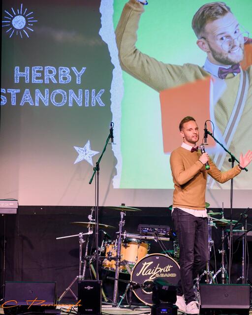 Herby Stanonik bei seiner Kabarett-Premiere im VBH Gerasdorf-Oberlisse | Foto: Christian Parragh via Facebook
