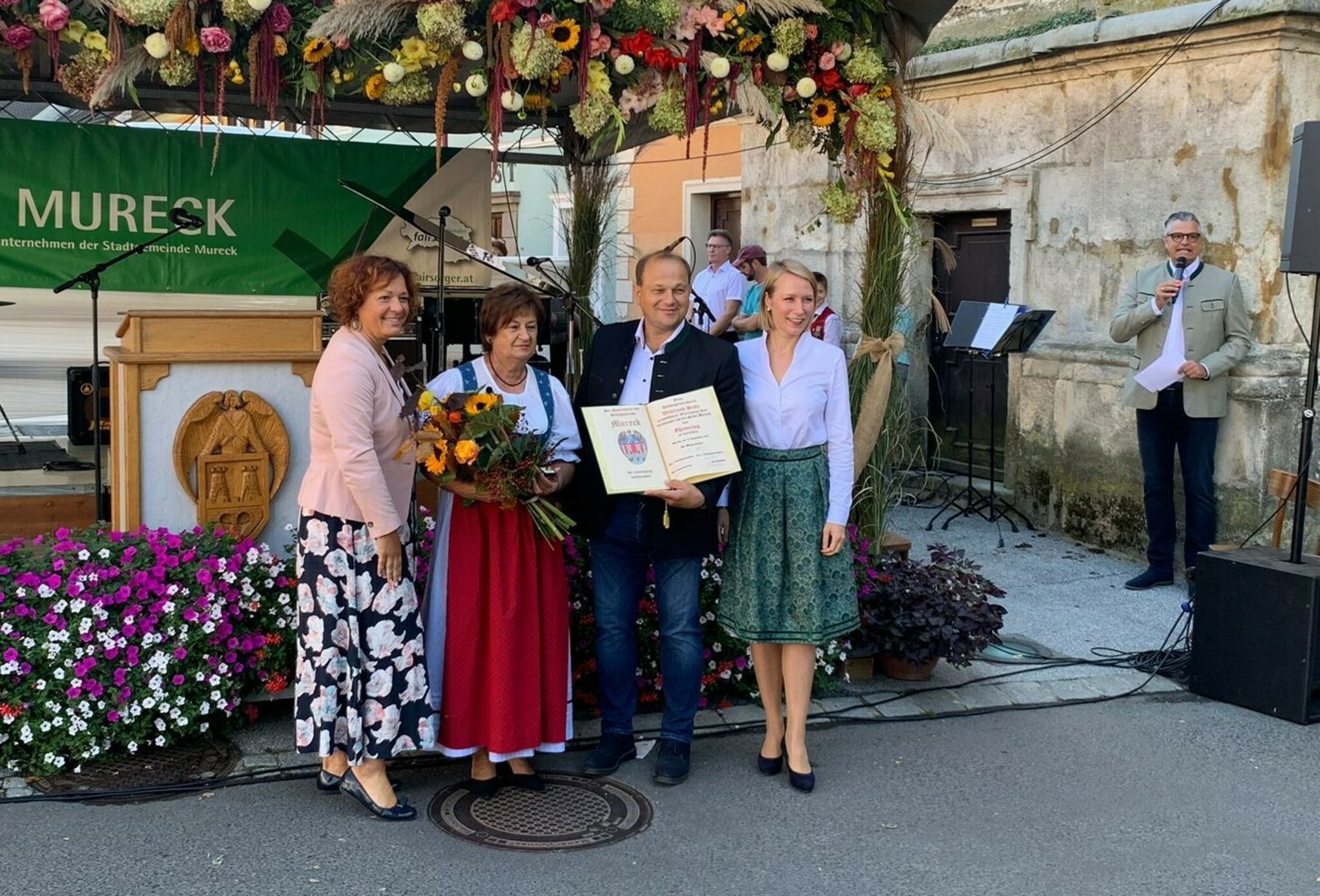 Von-Mureck-ber-den-Notburga-Kirtag-nach-Kh-negg