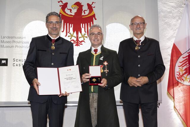 Elmar Juen ist Landesobmann des Tiroler Blasmusikverbandes und wurde für seine Verdienst um die Tiroler Blasmusik ausgezeichnet. | Foto: © Land Tirol/Die Fotografen