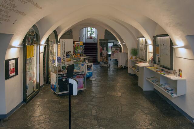 Bild 37 (# 8282): die schöne und moderne Büroanlage des TVB Gmünd in ebenso schöner alter Bausubstanz. | Foto: © by Ing. Günter Kramarcsik