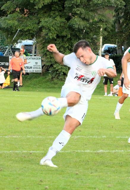 Ebbs gehört zu den Gewinnern der "Englischen Fußballwoche" - drei Spiele, sieben Punkte. | Foto: Schwaighofer
