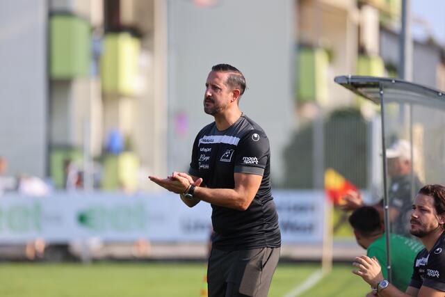"Druck haben andere" - Markus Erbschwendtner: Trainer mit Gespür für die Jungen. | Foto: Reischl