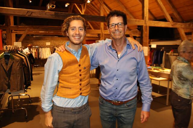 Trachten-Outlet: Vinzenz und Christoph Wimmer.