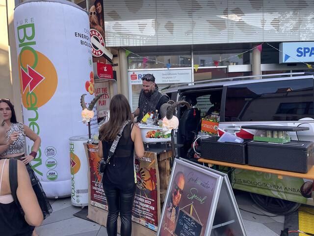 Coole Drings und leuchtende Schädel | Foto: Katrin Pirzl