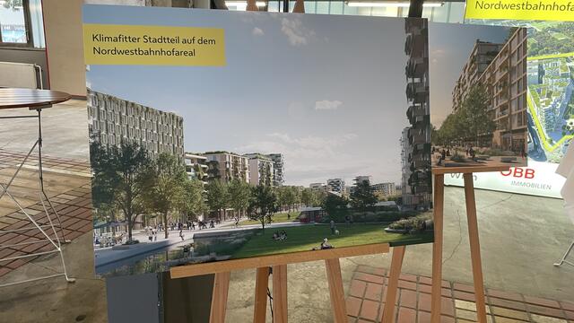 Am Nordwestbahnhof entstehen Wohnungen für 16.000 Menschen, Arbeitsplätze, Schulen, zehn Hektar Grünflächen und vieles mehr. Ab Donnerstag liegen die Pläne für alle öffentlich im Amtshaus Brigittenau auf. | Foto: Kathrin Klemm