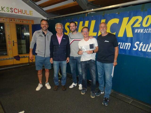 Die Fulpmer Mannschaft  | Foto: Heinz Leitgeb