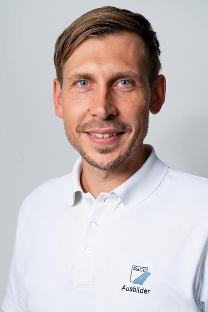 "Eine Lehrausbildung ist keine Bildungssackgasse."

Helmut Winkler, FACC | Foto: FACC
