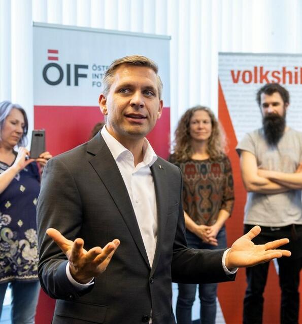 tegrations-Landesrat wird bei der morgigen Konferenz der Flüchtlingsreferenten der Länder in Kärnten den Antrag stellen, Asylwerber zu gemeinnützigen Tätigkeiten zu verpflichten. | Foto: Land OÖ