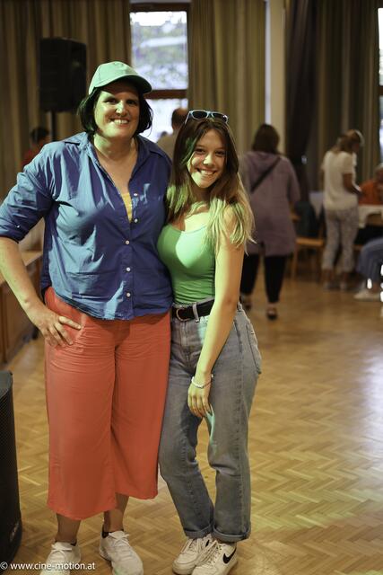 Die Fans seit Jahren, Elke Summer und Jenny Jindra. | Foto: cine-motion.at