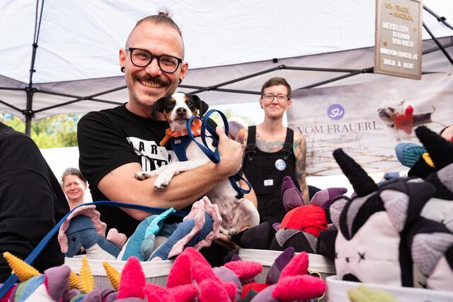 Auch die Vierbeiner kamen beim Jubiläumsfest nicht zu kurz. | Foto: Alszeilenmarkt / Lukas Arnold Photography