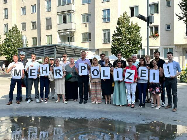 Die SPÖ Floridsdorf mit einer klaren Forderung.  | Foto: SPÖ Floridsdorf