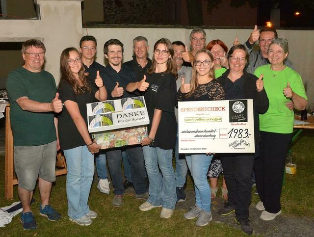 Christa Rechnitzer, Sigrid Stach, Carina Schneider, Tina Rechnitzer, Bededikt Vay, Sophie Berthold, Herbert Rechnitzer, Helma Wachter, Franz Pegler, Christian Steger, Wolfgang Stach, Fabian Denninger, Hans Wachter. | Foto: Andreas Pimperl