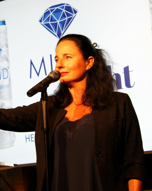 Das Multitalent Nadja Maleh zeigte ihr Ausschnitte aus ihrem Kabarettprogramm. | Foto: Claudia Seidl
