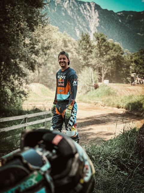 Tommy Neid aus Stumm ist auf dem Erfolgsweg in Sachen Motocross.  | Foto: privat