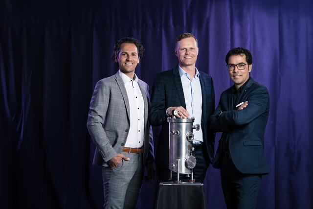 Joachim, Philipp und Martin Kreuzer, die Söhne des Firmengründers Franz Kreuzer.  | Foto: René Knabl