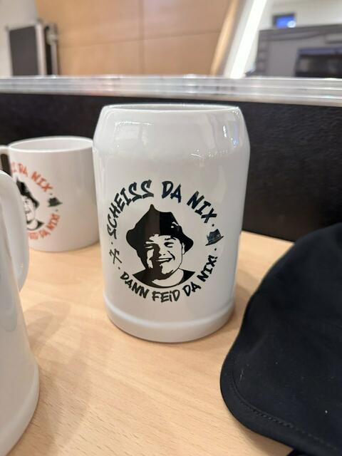 Typische Addi-Sprüche am Merch verewigt | Foto: Tamara Himsl