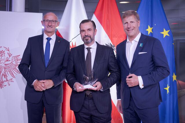 LH Mattle, Clemens Pig, Präsident Hadschieff. | Foto: © Land Tirol/Lechner
