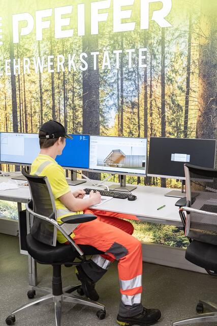Die Digitalisierung hat längst auch der Industrie Einzug gehalten.