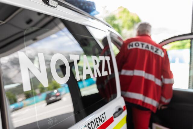 Das Notarzteinsatzfahrzeug Telfs war seit 2003 in insgesamt 72 Gemeinden einsatzmäßig tätig. | Foto: Bernhard Stelzl