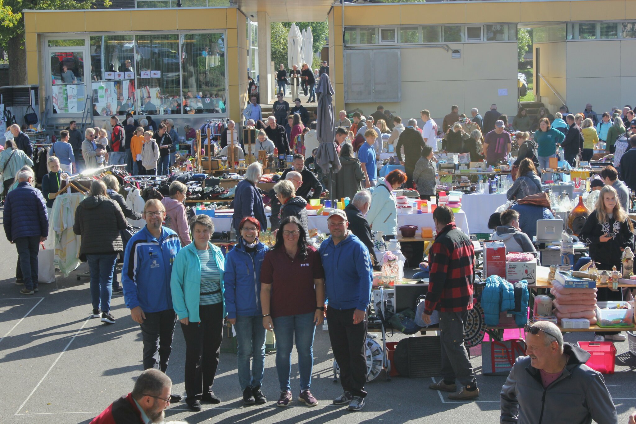 Tradition: Flohmarkt am Stockschützenplatz in Schrems - Gmünd