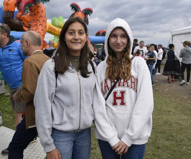Sophia Gruber und Eva Riedler
