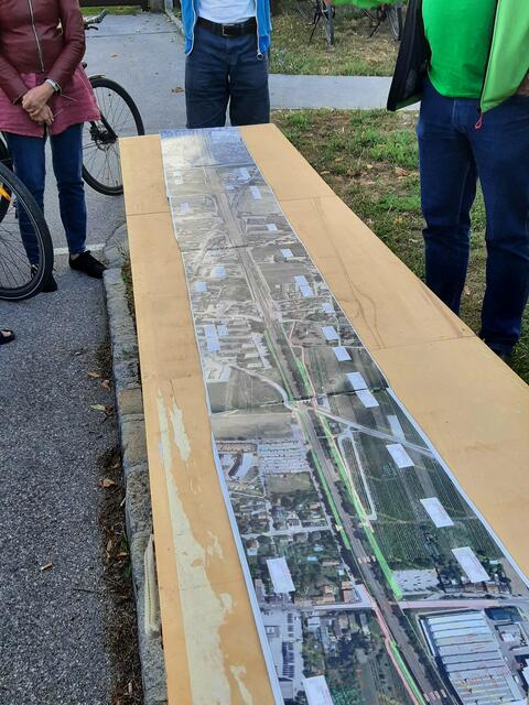 Der aktuelle Plan der ÖBB zum viergleisigen Ausbau zeigt die Schwachstellen eines zukünftigen Radschnellwegs | Foto: Grüne Bezirk Mödling