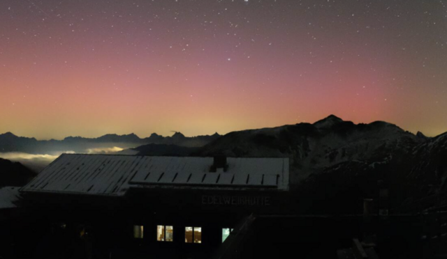 Der Himmel über Kärnten färbte sich rot. | Foto: Grossglockner Hochalpenstrasse