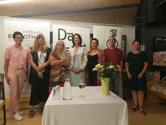Am 20. September entführten Theresa Prammer und Stefan Slupetzky die Zuhörer:innen in die düsteren Abgründe ihrer kriminellen Welten. | Foto: Stadtgemeinde St. Valentin
