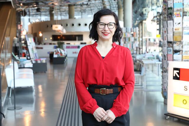 Zeichnet seit Jänner 2023 für das Kunsthaus verantwortlich: Andreja Hribernik | Foto: Kunsthaus Graz/J.J. Kucek