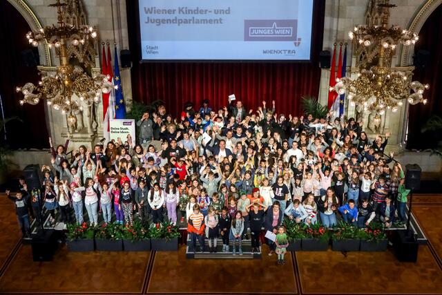 Das Kinderparlament steht Teilnehmern zwischen 5 und 13 Jahren offen.  | Foto: PID/Christian Fürthner