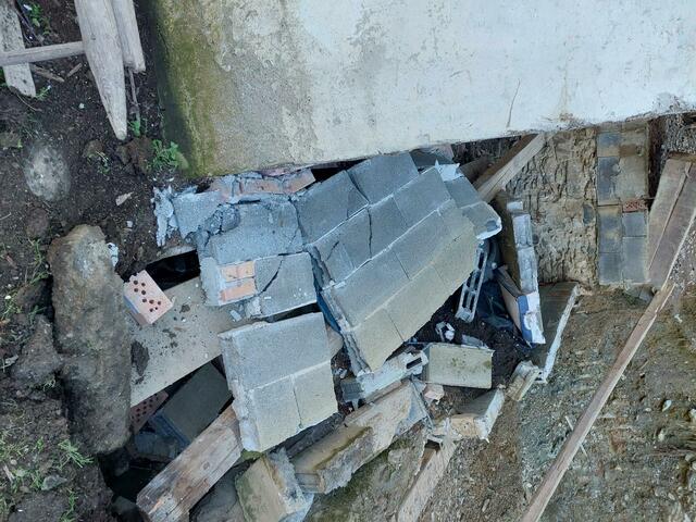 5-Jähriger wurde von Betonmauer verschüttet. | Foto: Notarzthubschrauber Christophorus 11