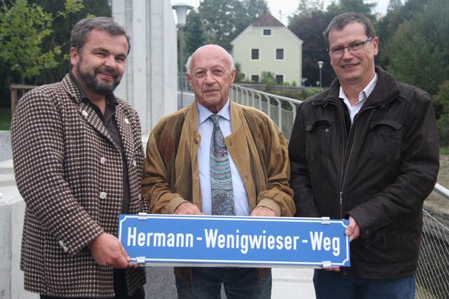 Bei der Eröffnung des Hermann-Wenigwieser-Wegs 2013. | Foto: Robert Zinterhof