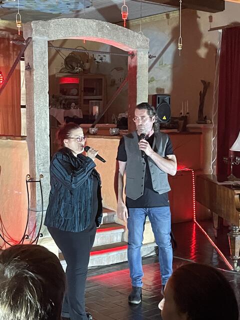 Barbara Kastner und Ferdi Stasny moderierten die Show