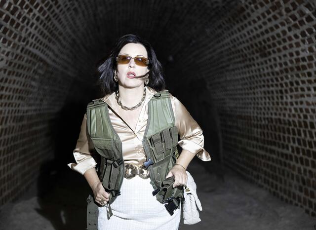 Mutter Courage lebt vom Krieg und geht mit ihm unter: Seit 22. September können Theaterbegeisterte das Drama von Bertolt Brecht im Schauspielhaus verfolgen. | Foto: Robert Josipovic